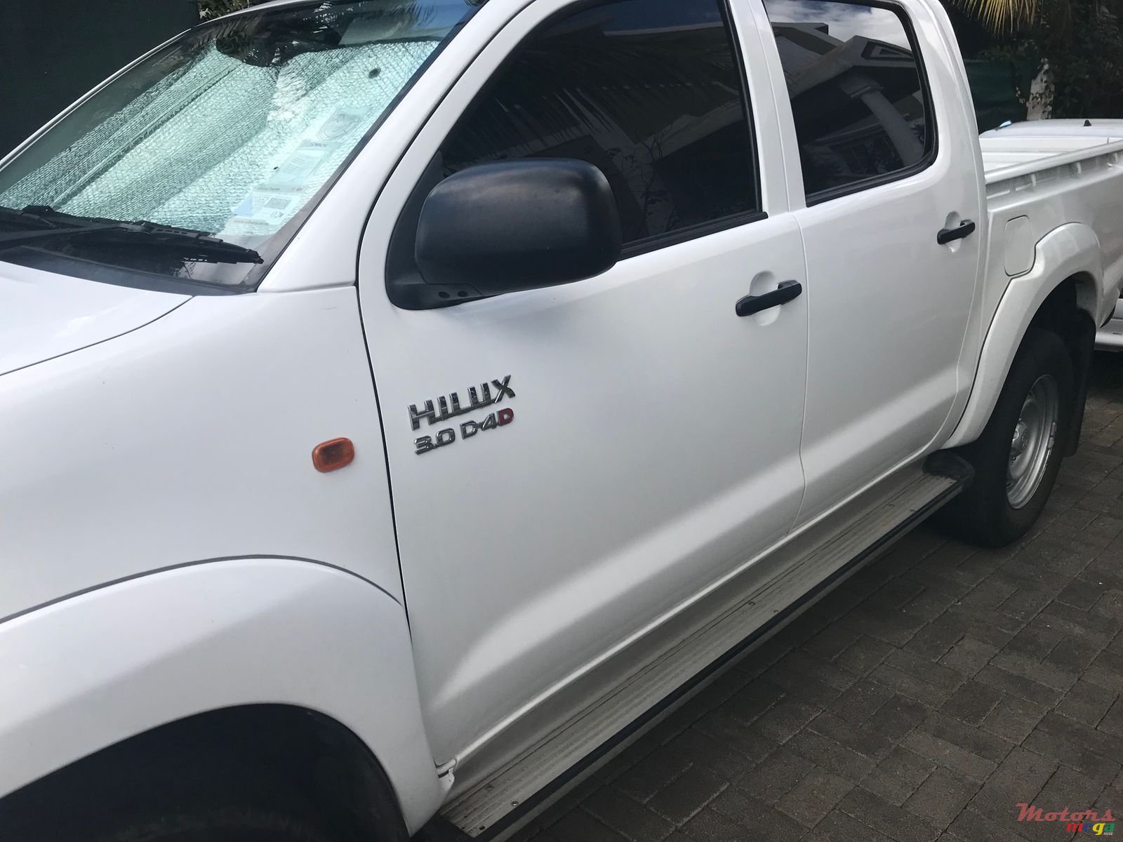 2013' Toyota Hilux photo #5