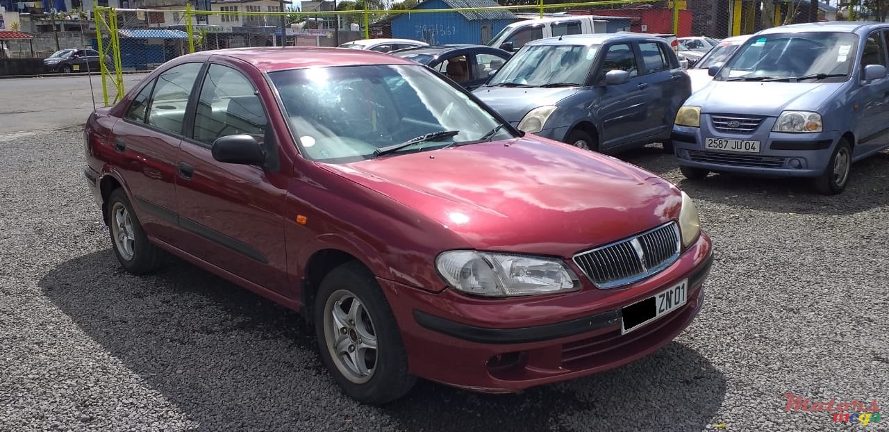 2001' Nissan Sunny photo #4