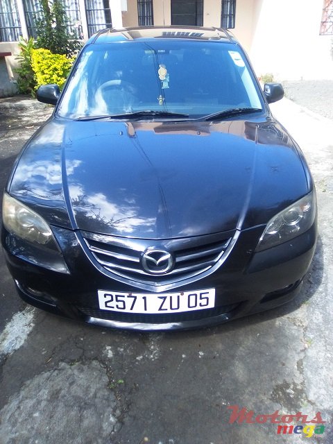 2005' Mazda 3 photo #1