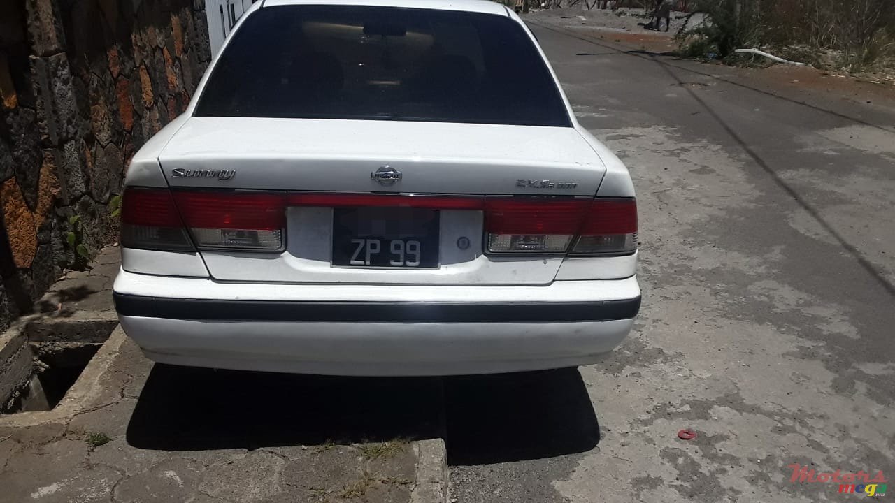 1999' Nissan photo #2