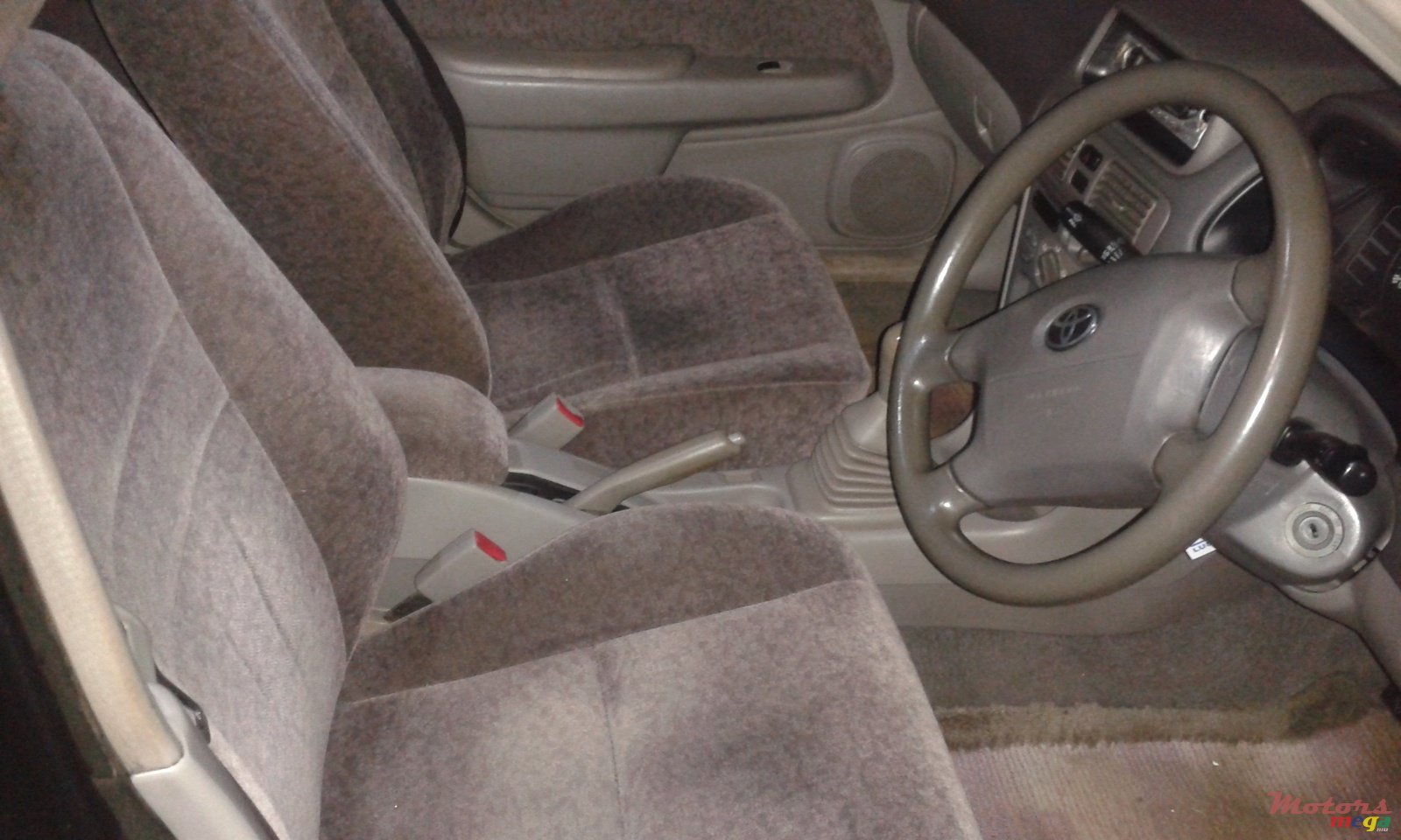 2000' Toyota Corolla photo #6