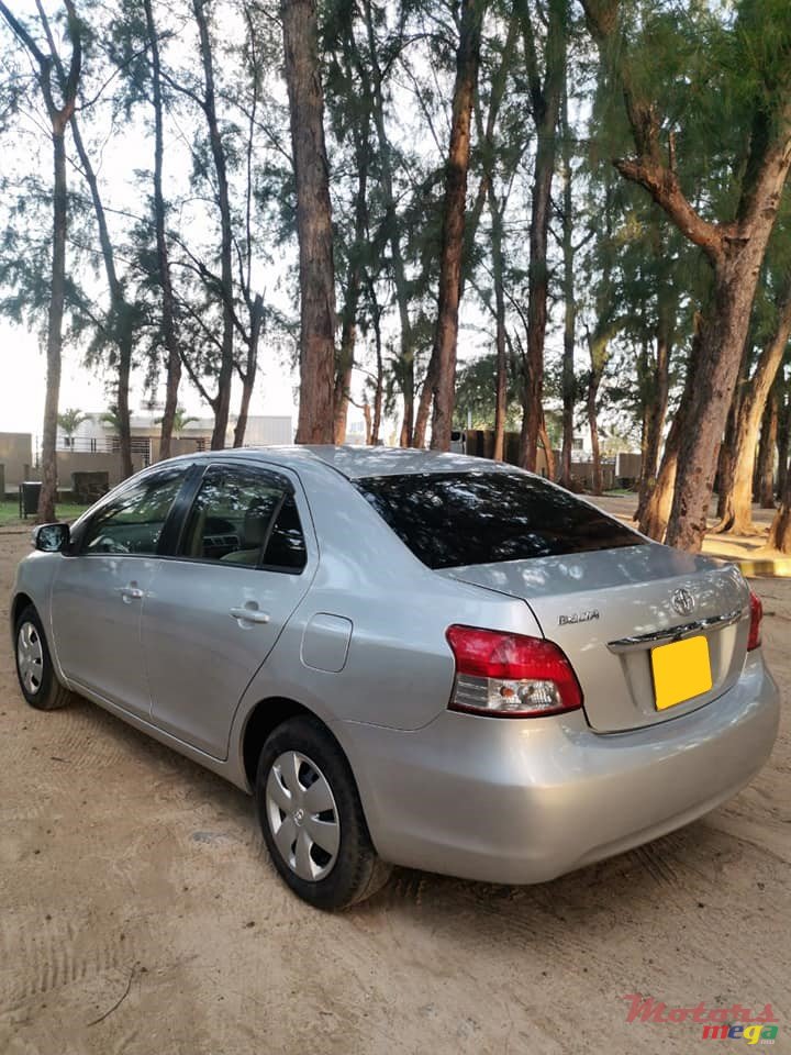 2008' Toyota Belta photo #5