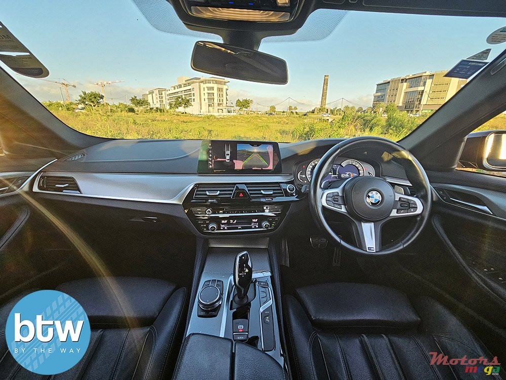 2018' BMW 530 530e photo #7