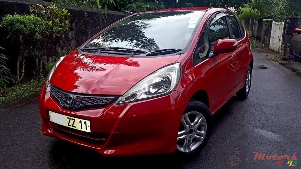 2011' Honda Fit photo #2