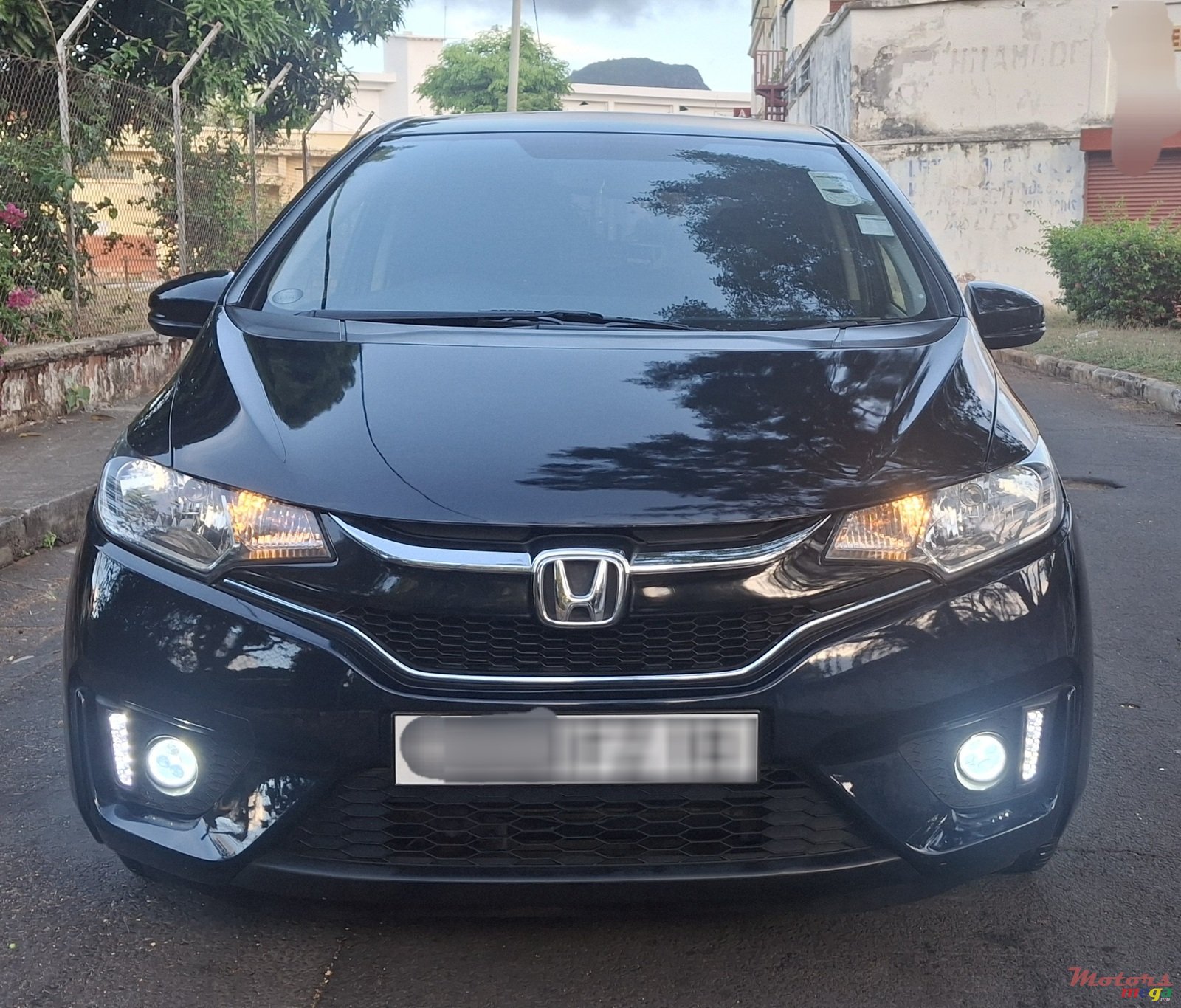 2016' Honda Fit photo #1