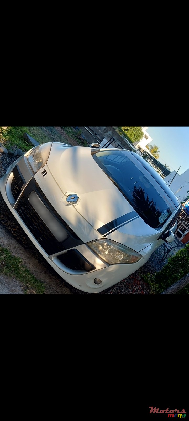 2013' Renault Megane Dorigin photo #1