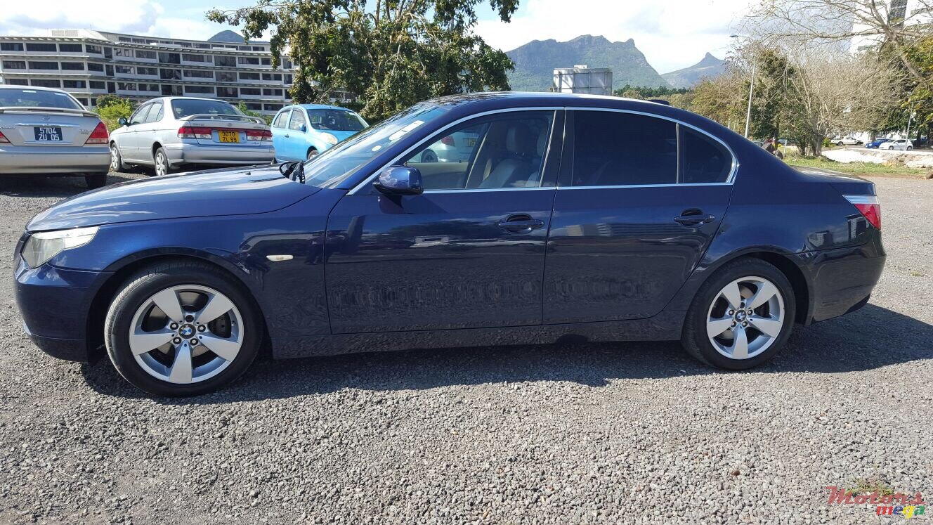 2005' BMW 525 photo #4