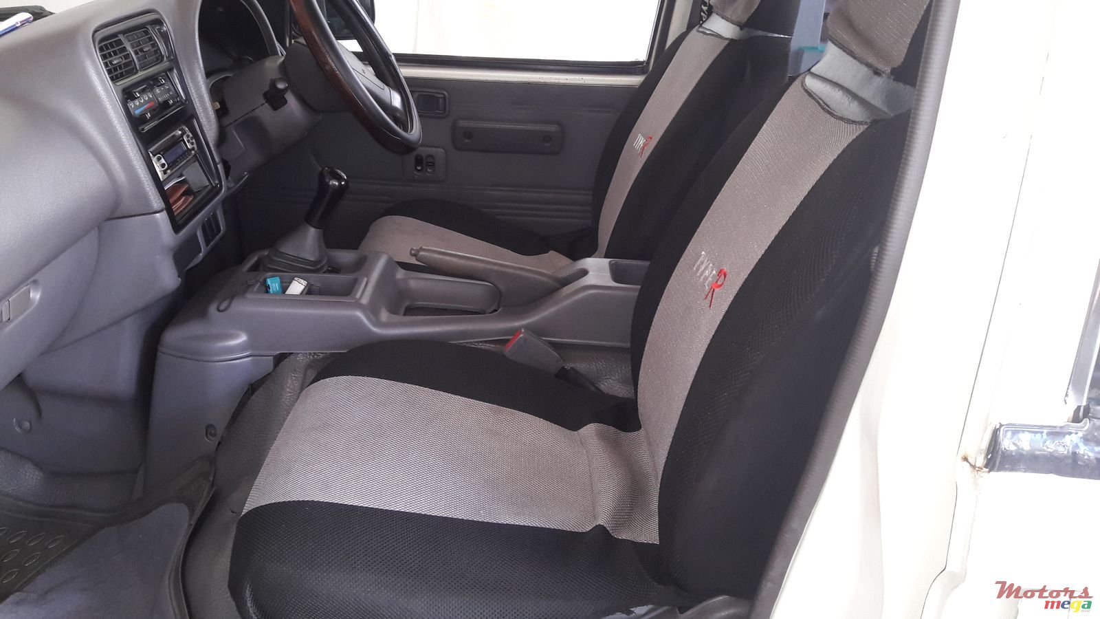 1999' Nissan Serena zero photo #2