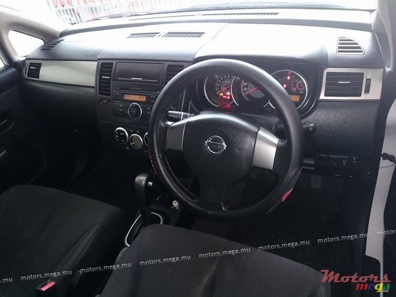 2007' Nissan Tiida photo #4