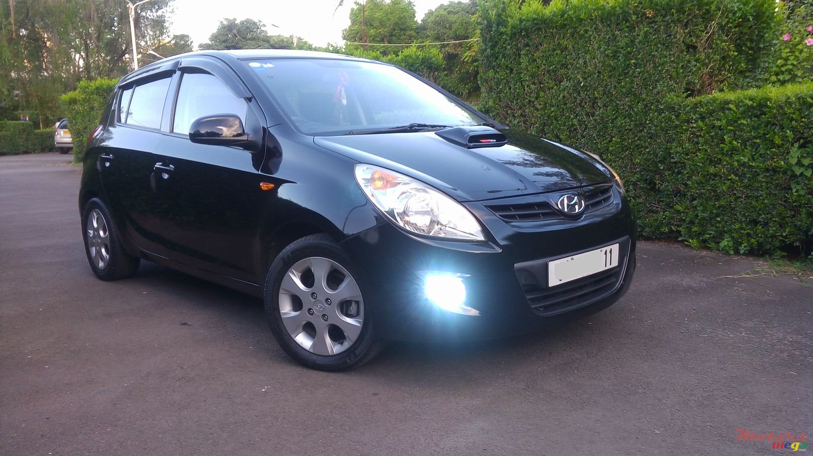 2011' Hyundai i20 photo #3