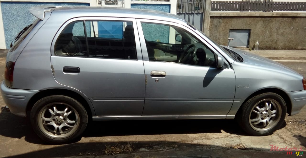 1997' Toyota Starlet photo #2