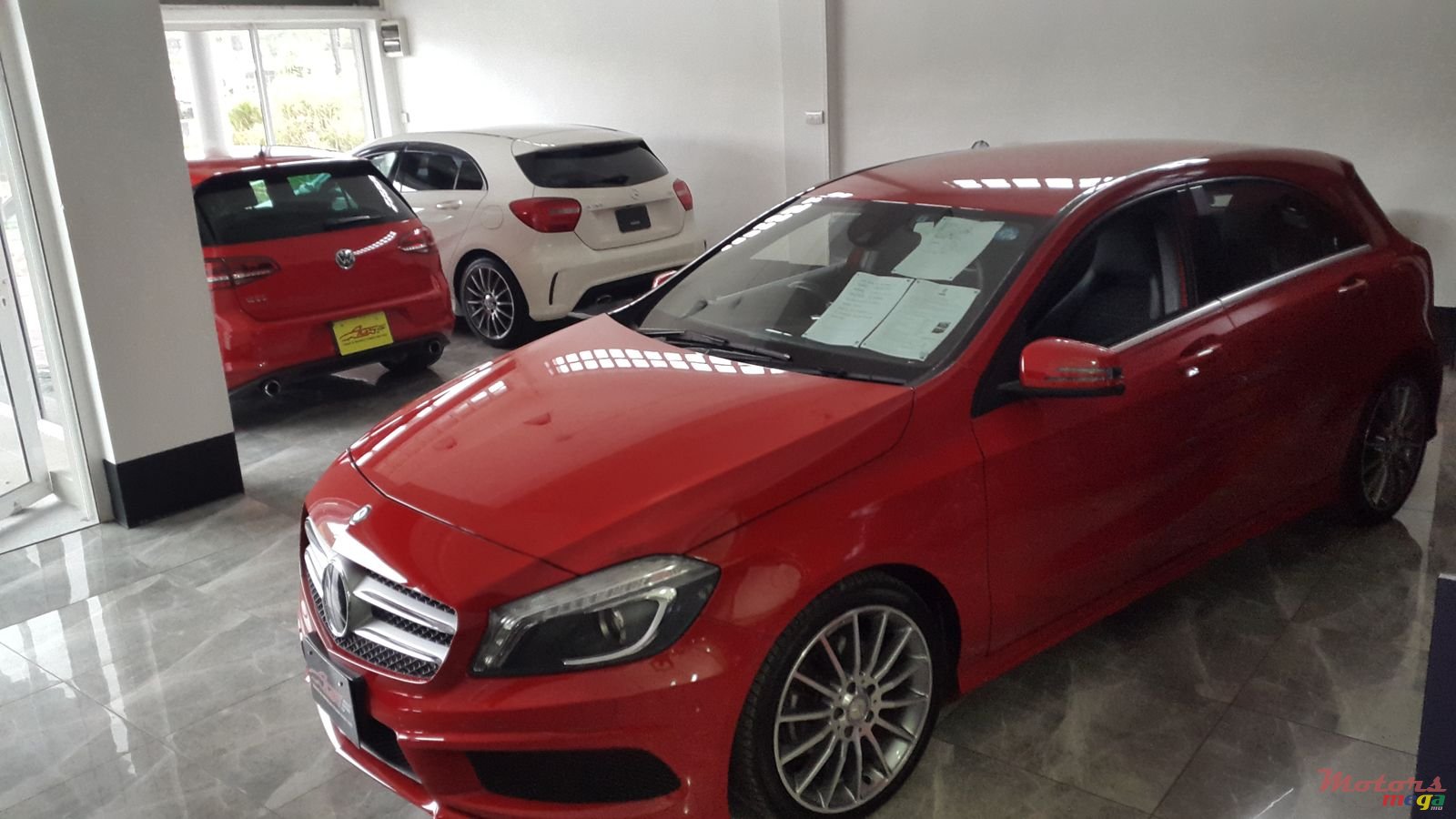 2014' Mercedes-Benz A 180 photo #1