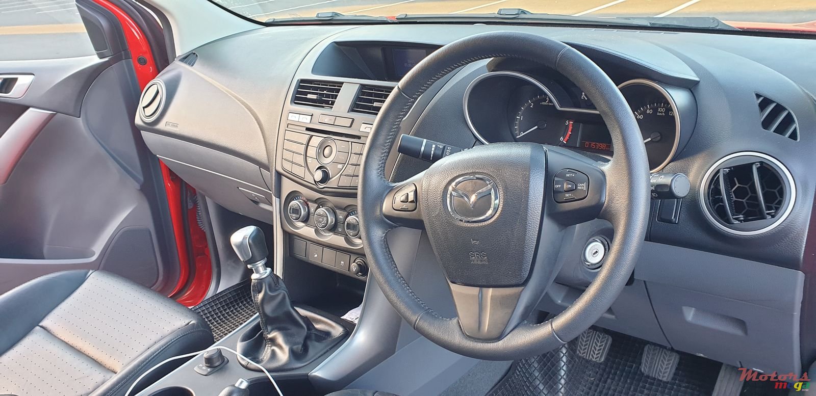 2016' Mazda BT-50 photo #4