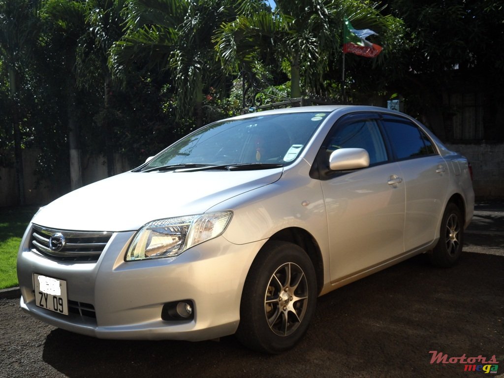 2009' Toyota Axio photo #1