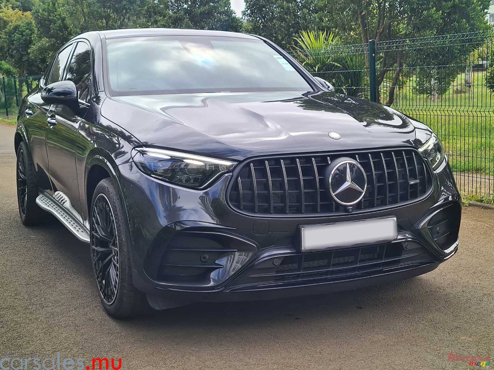 2025' Mercedes-Benz GLC 43 AMG 4Matic photo #2