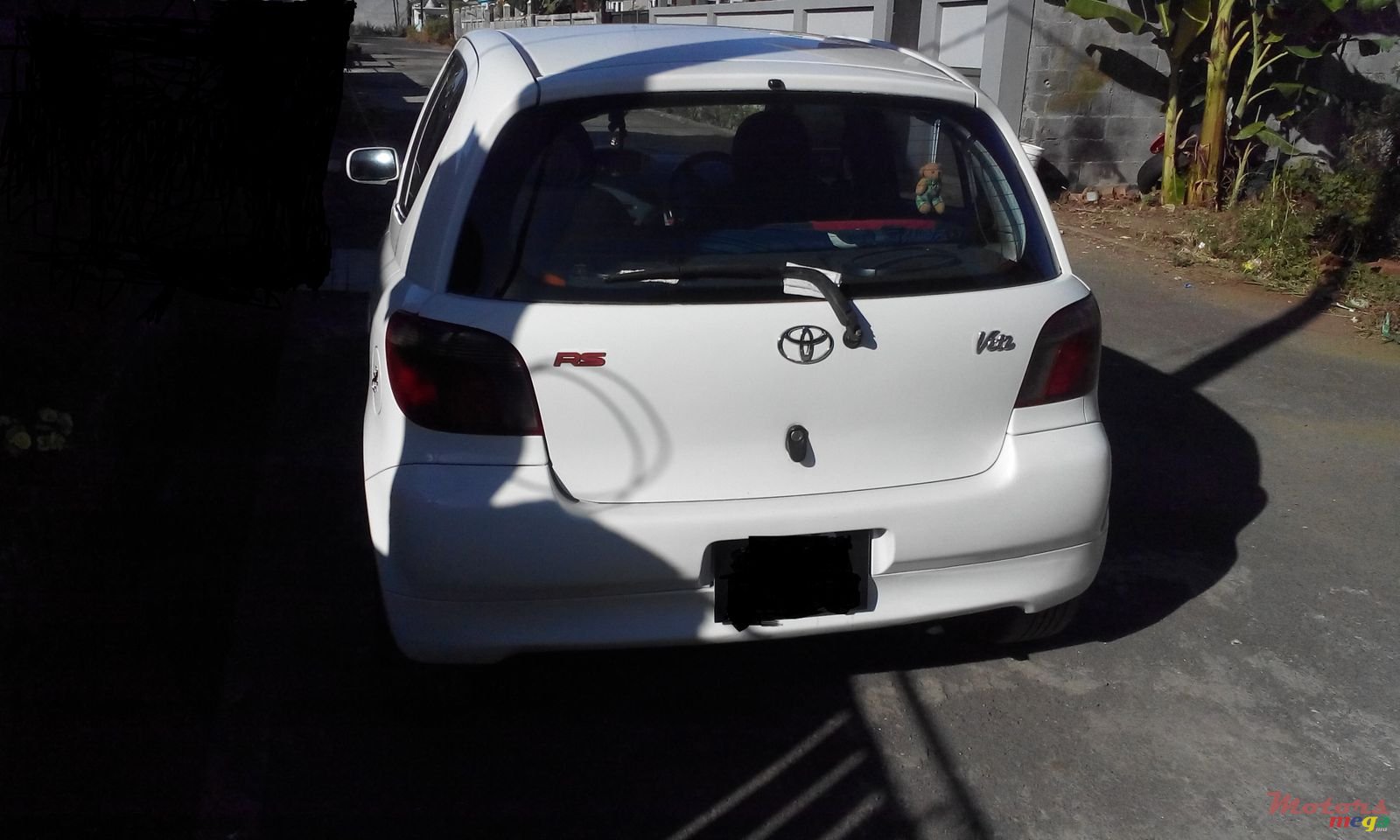 2000' Toyota Vitz photo #3