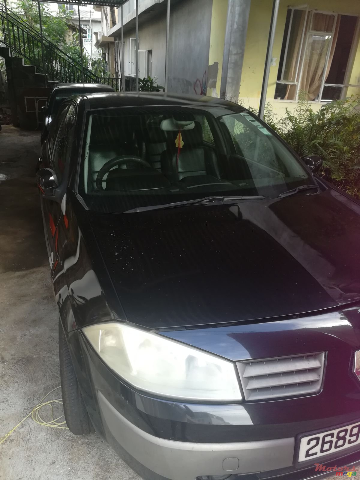 2004' Renault Megane photo #5