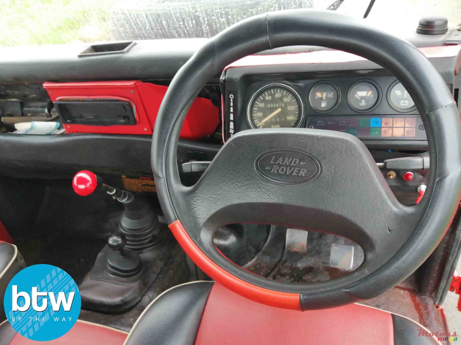 1992' Land Rover Defender 110 photo #7