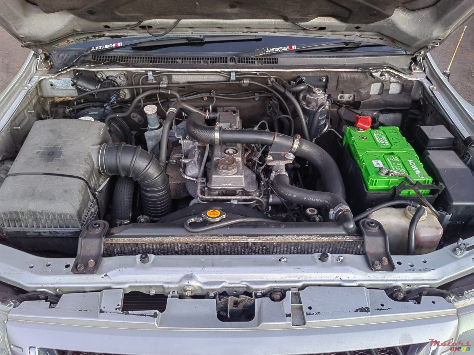 2003' Mitsubishi Pajero photo #7