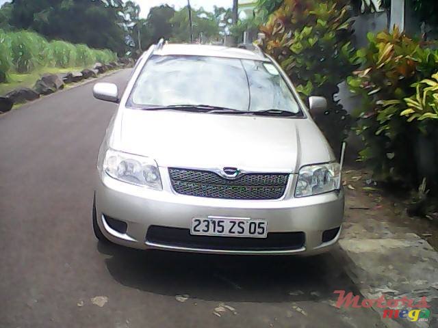 2005' Toyota fielder photo #1