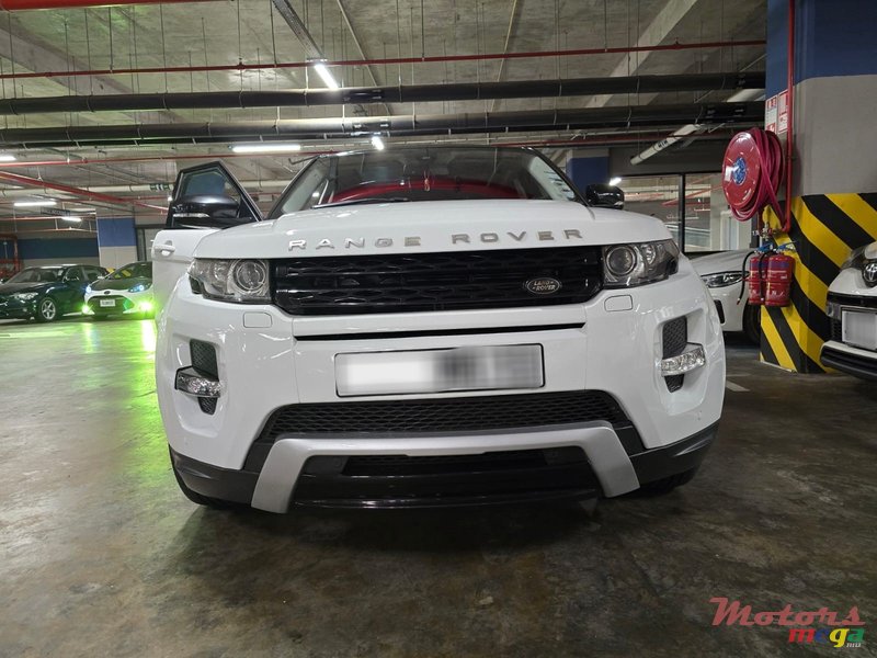 2013' Land Rover Range Rover Evoque photo #1