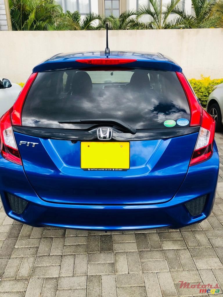 2015' Honda Fit photo #6