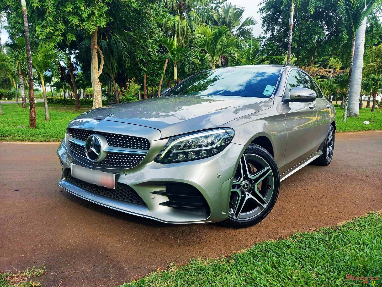 2019' Mercedes-Benz C200 AMG photo #2