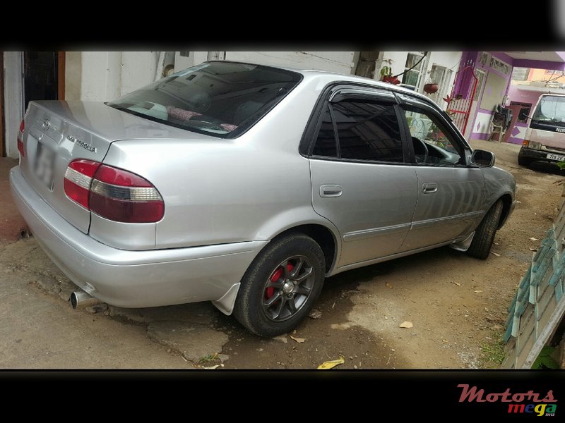 2000' Toyota Corolla photo #2