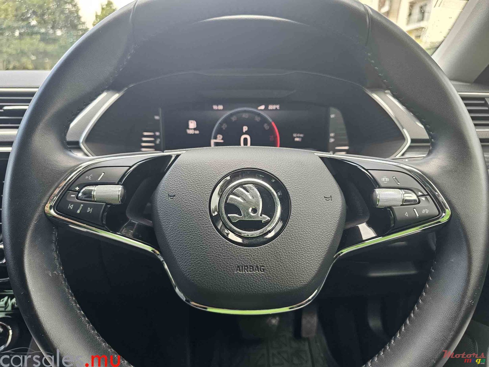 2023' Skoda Superb 1.4 photo #7