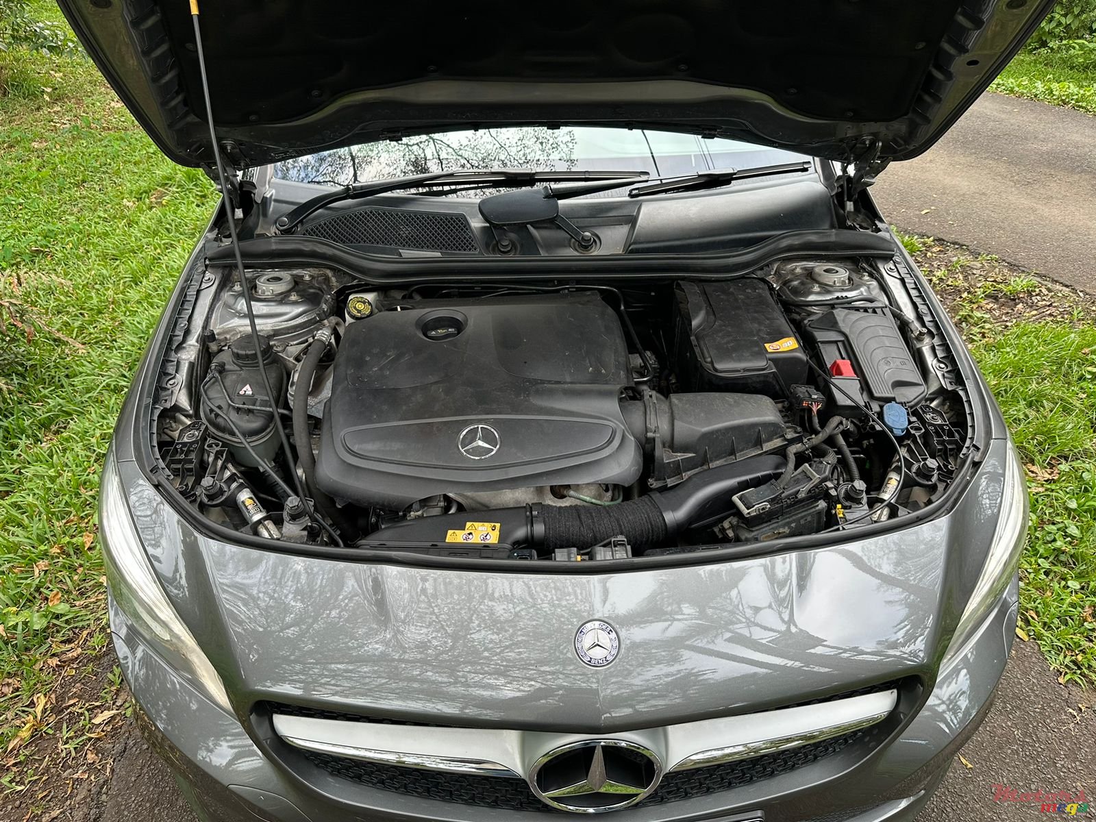 2015' Mercedes-Benz CLA 200 photo #5