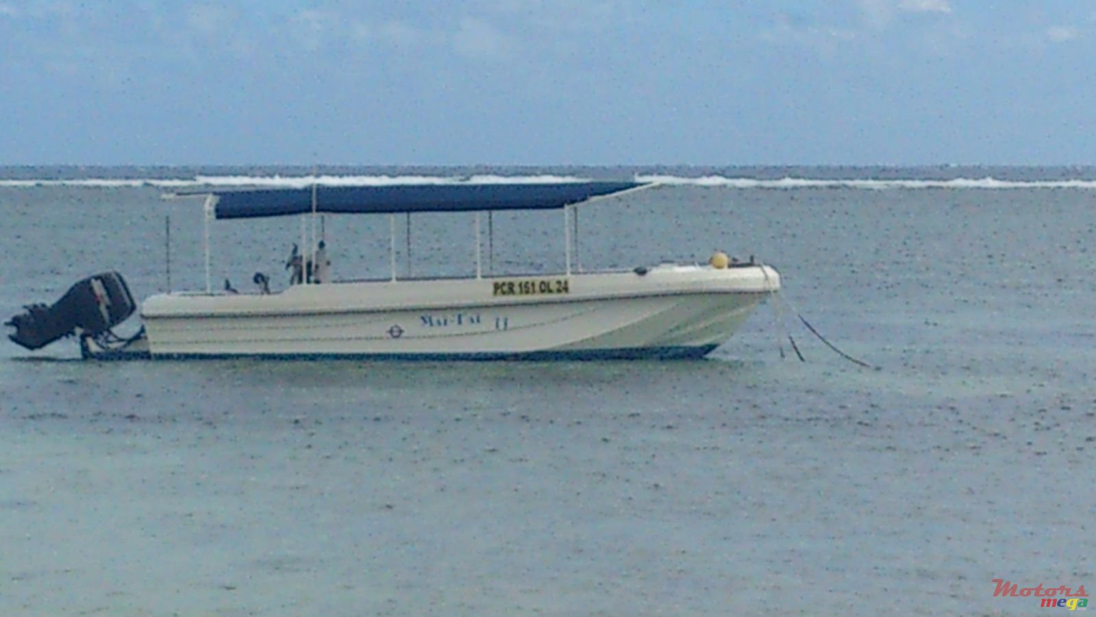 2001' Boston Whaler photo #5
