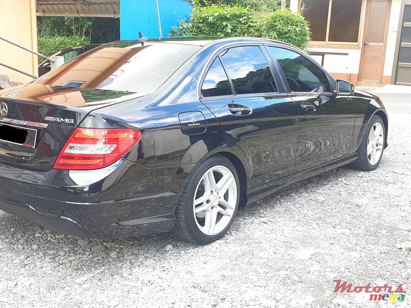 2013' Mercedes-Benz C-Class photo #4