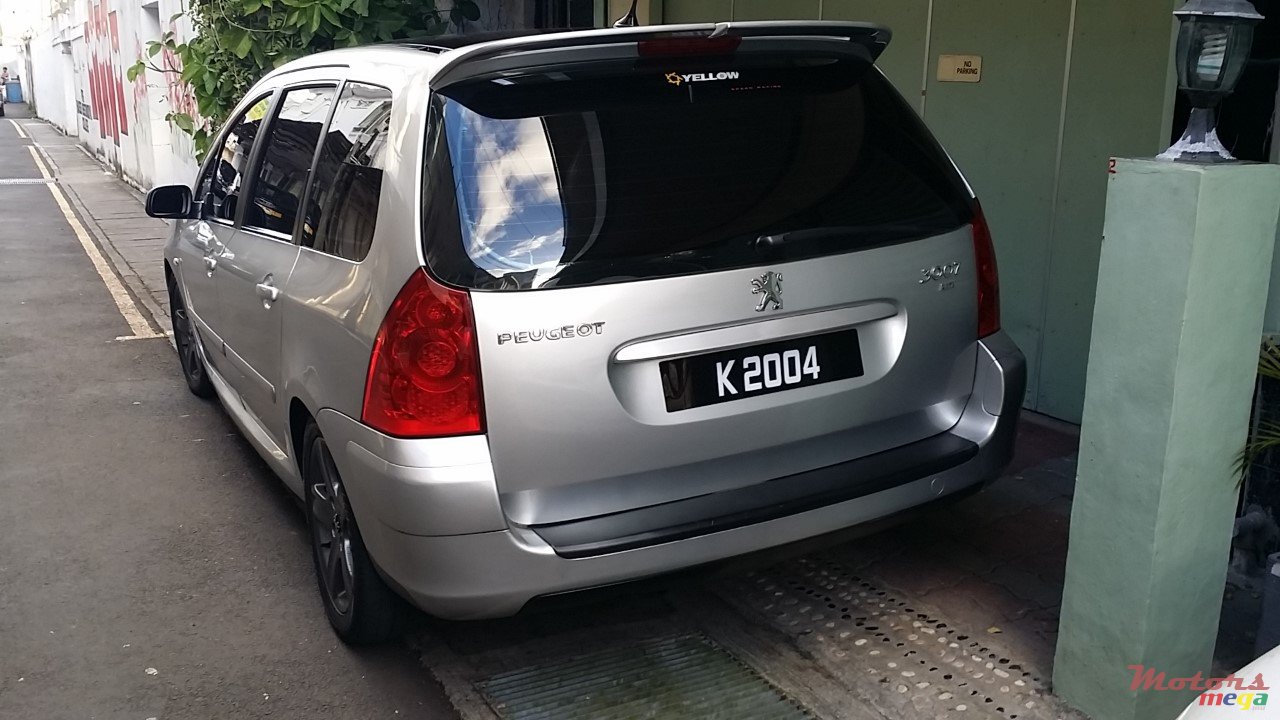 2008' Peugeot 307 photo #1