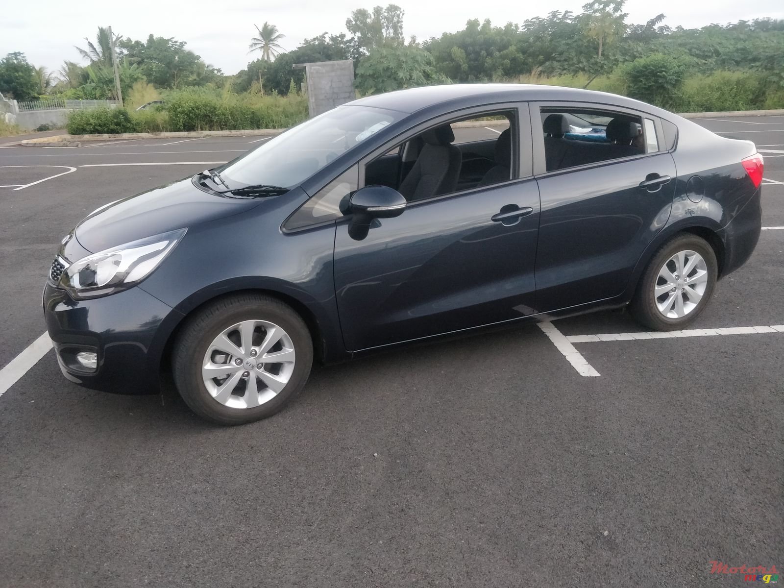 2014' Kia Rio photo #1