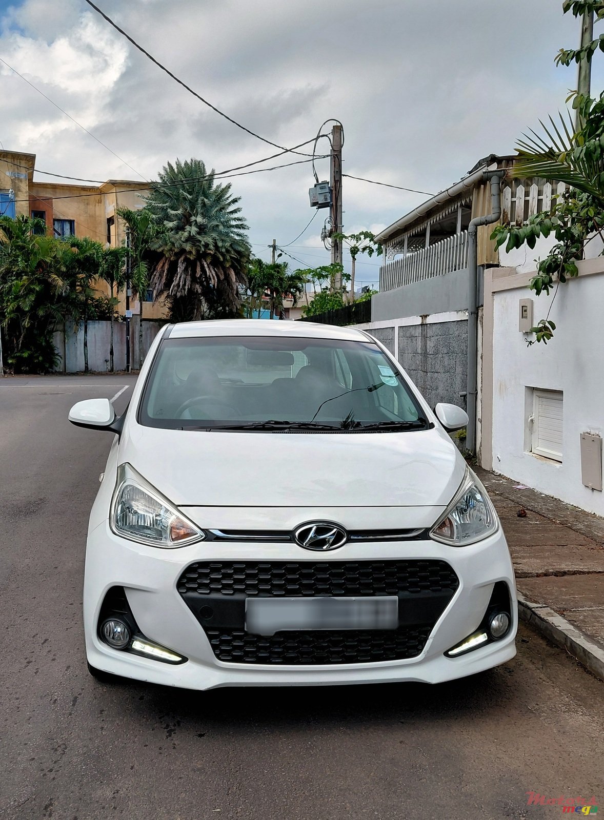 2019' Hyundai i10 photo #1