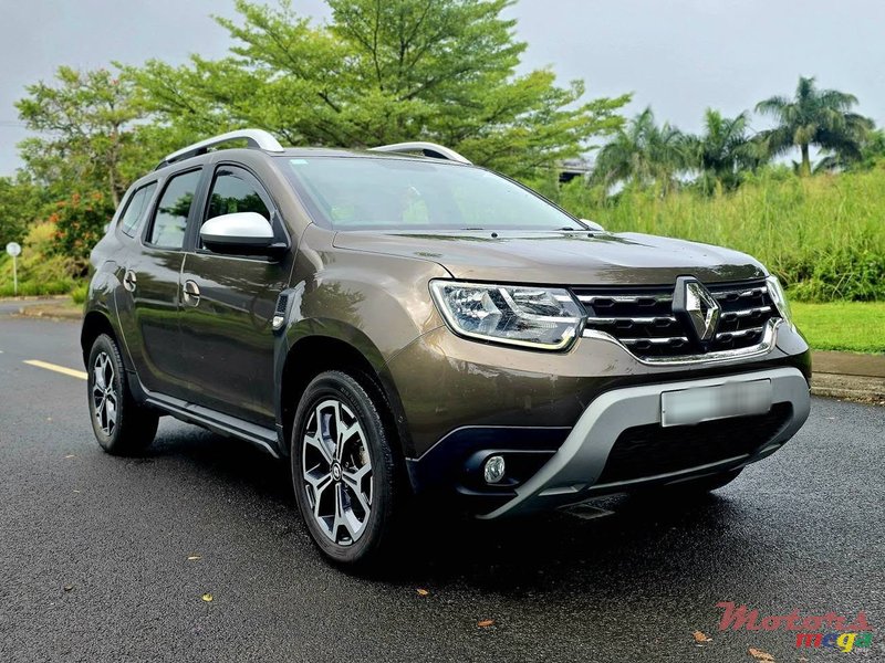 2022' Renault Duster photo #2