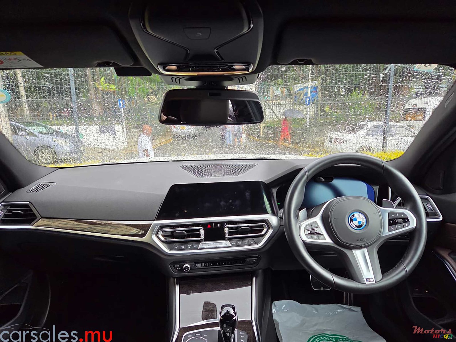 2022' BMW 330 e MSport Line Plug-In photo #6