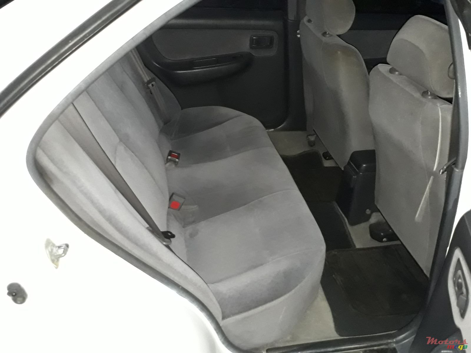 1999' Nissan Sunny photo #4