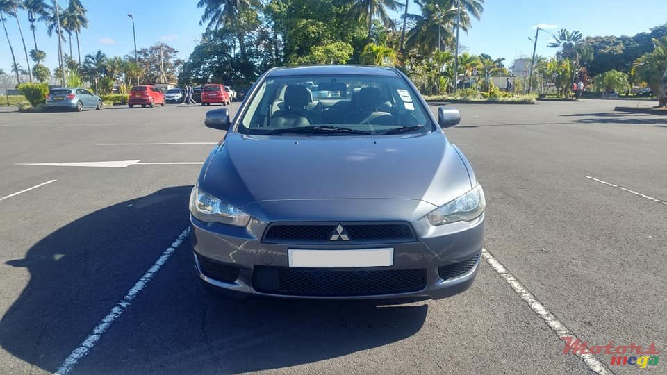 2010' Mitsubishi Lancer EX photo #1