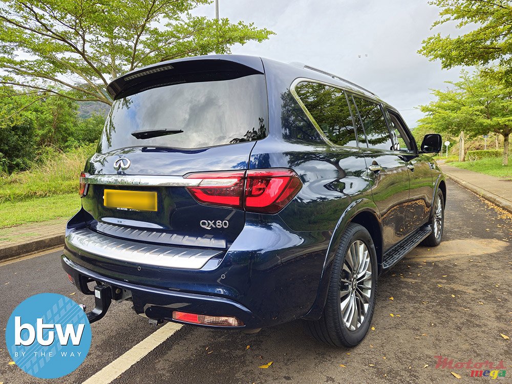 2020' Infiniti QX80 photo #4