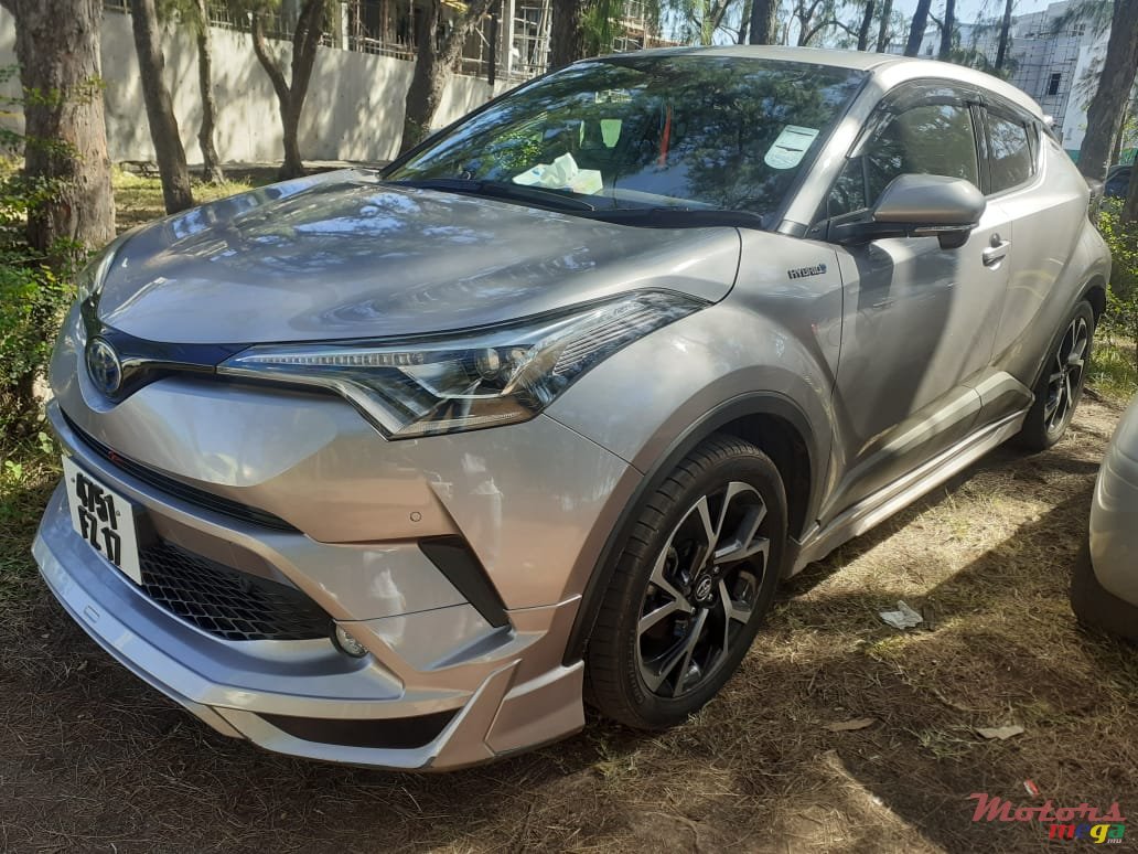 2017' Toyota photo #3