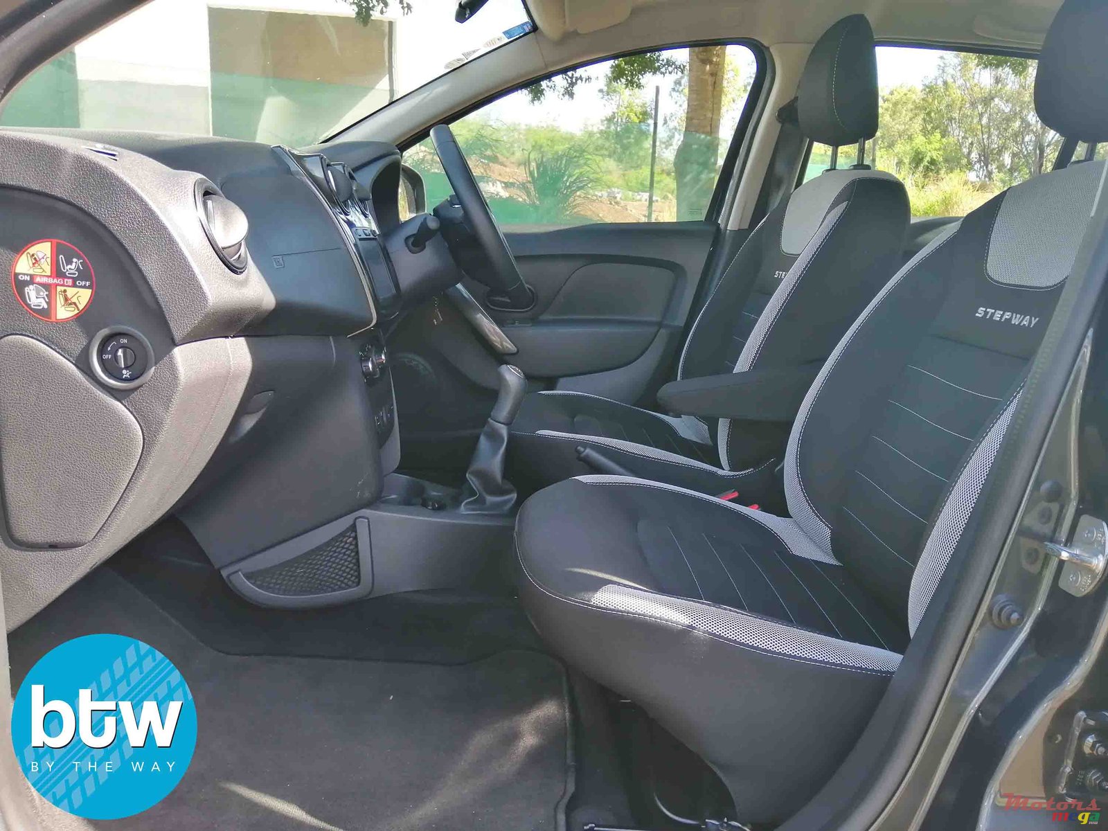 2018' Renault Sandero StepWay photo #5