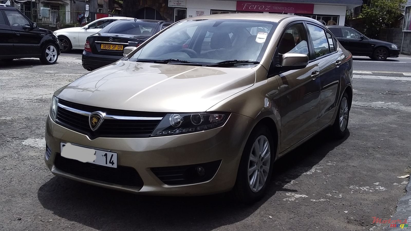 2014' Proton Prevé photo #2