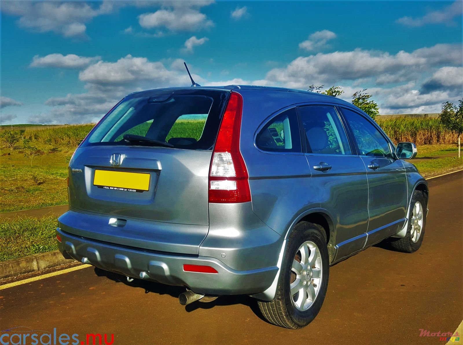 2007' Honda CR-V VTEC AWD photo #4