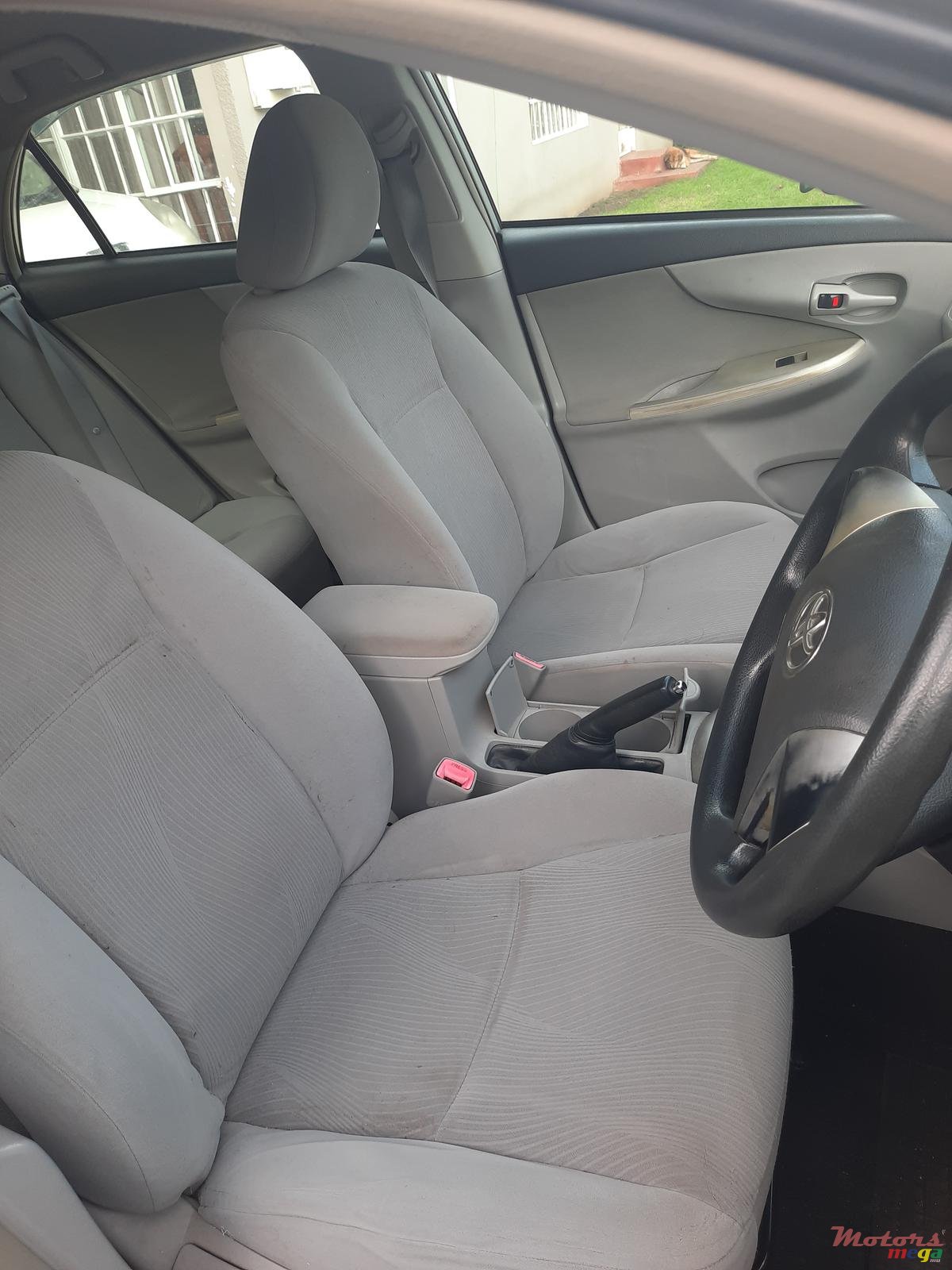 2013' Toyota Corolla photo #4