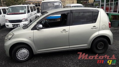 2007' Toyota Paseo photo #4