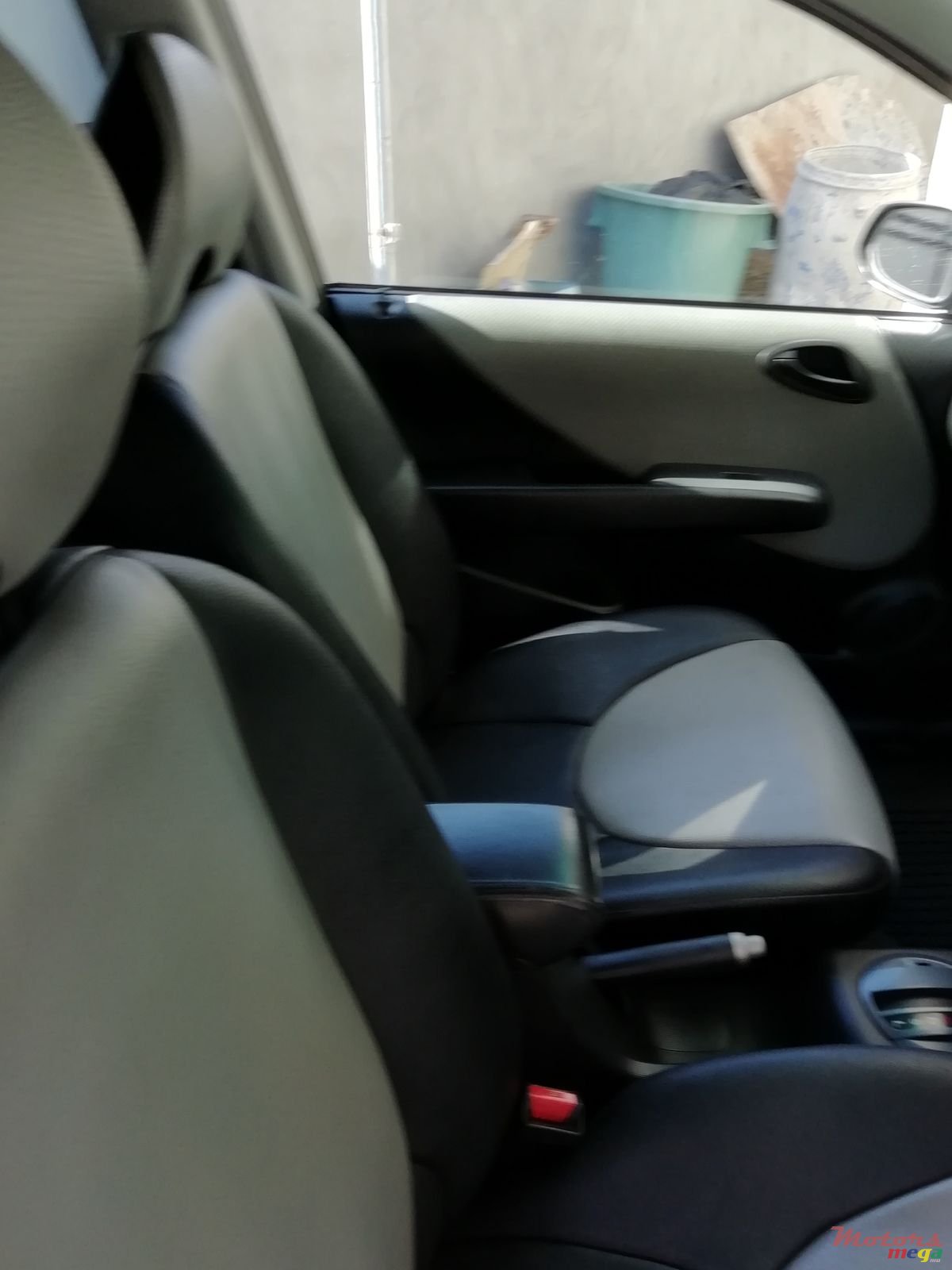 2004' Honda Jazz photo #1