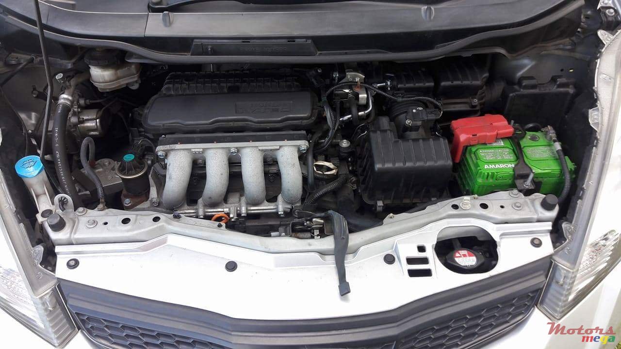 2011' Honda Fit photo #7