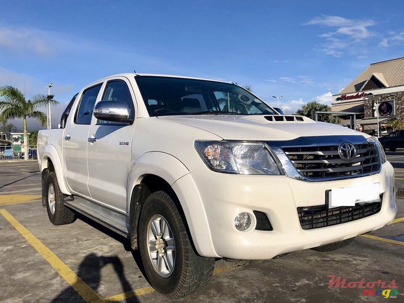 2012' Toyota Hilux Raider 4*4 3.0 photo #5