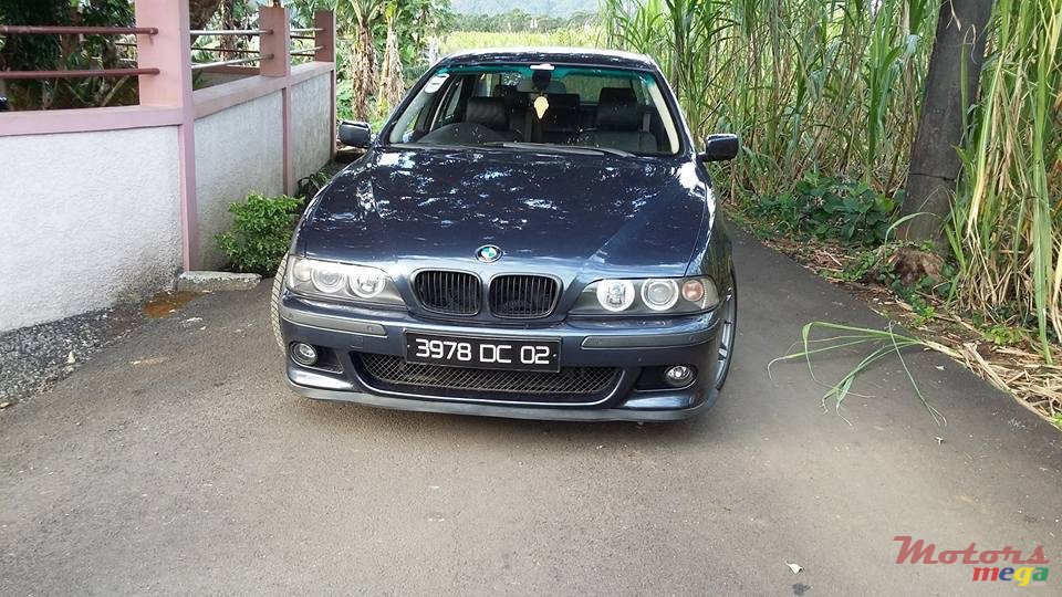 2002' BMW 525 photo #1